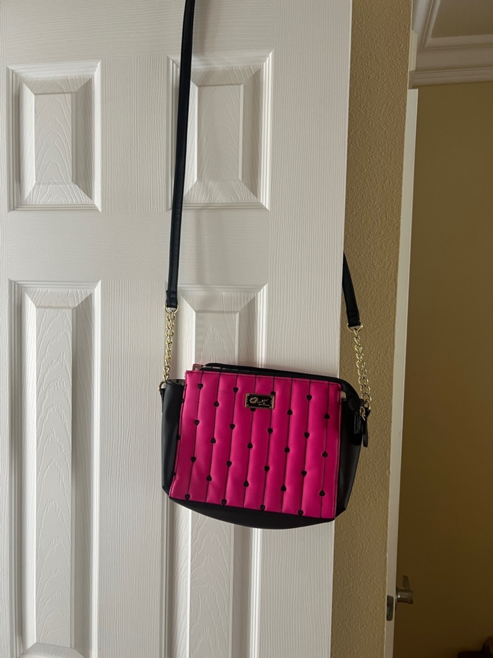 Betsey Johnson Black & Hot Pink Quilted Crossbody with Gold Chain